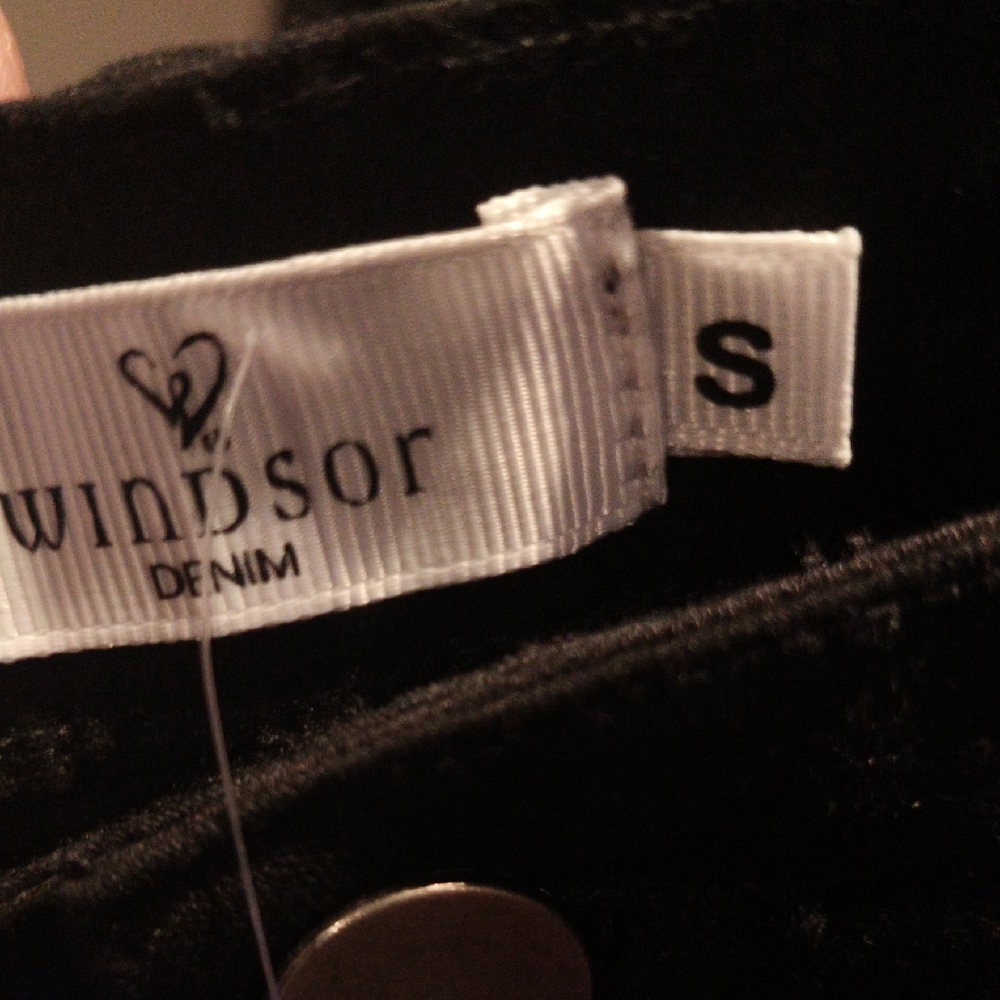 FINAL PRICE NWT Windsor Denim Elise Black Mini Skirt/Side Lace Up & Fringed Hem